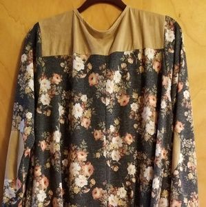 Boutique style tunic